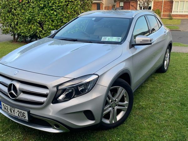 Mercedes-Benz GLA SUV, Diesel, 2014, Silver
