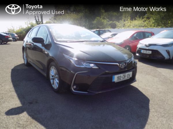 Toyota Corolla Saloon, Petrol Hybrid, 2019, Black