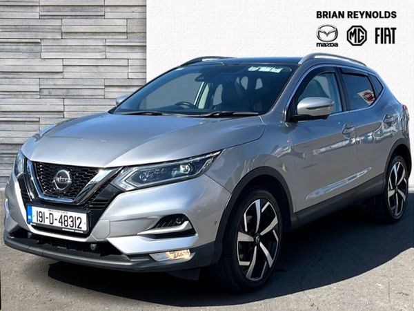 Nissan Qashqai Hatchback, Diesel, 2019, Silver