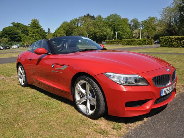 BMW Z4 Convertible, Petrol, 2014, Red