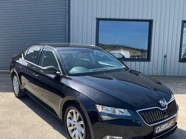 Skoda Superb Hatchback, Diesel, 2019, Black