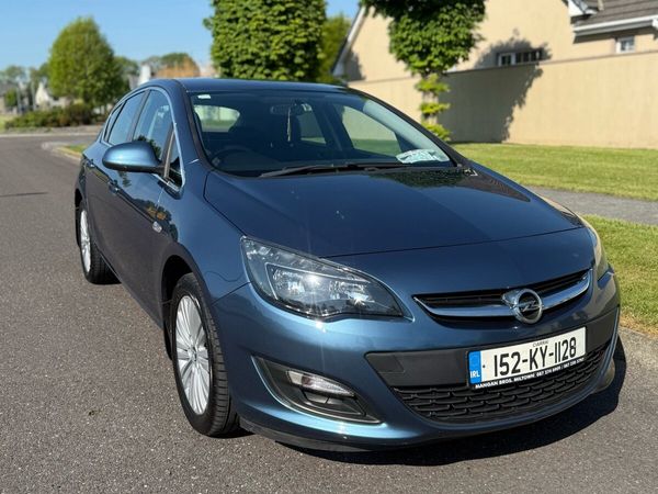 Opel Astra Hatchback, Diesel, 2015, Blue