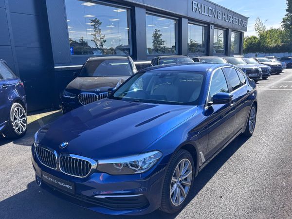 BMW 5-Series Saloon, Petrol Hybrid, 2019, Blue