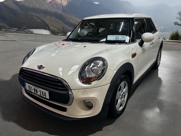 Mini One Estate/Jeep, Diesel, 2016, White
