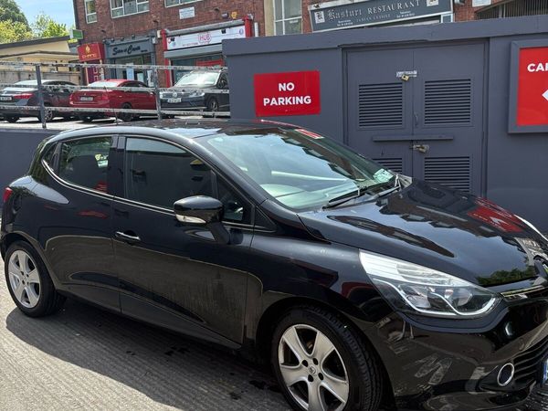 Renault Clio Hatchback, Petrol, 2015, Black