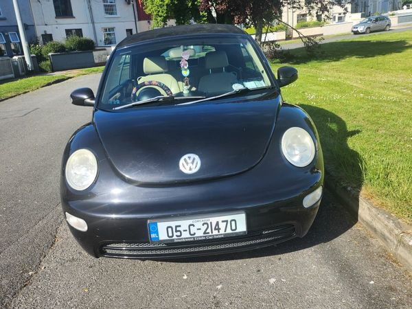 Volkswagen Beetle Convertible, Petrol, 2005, Black