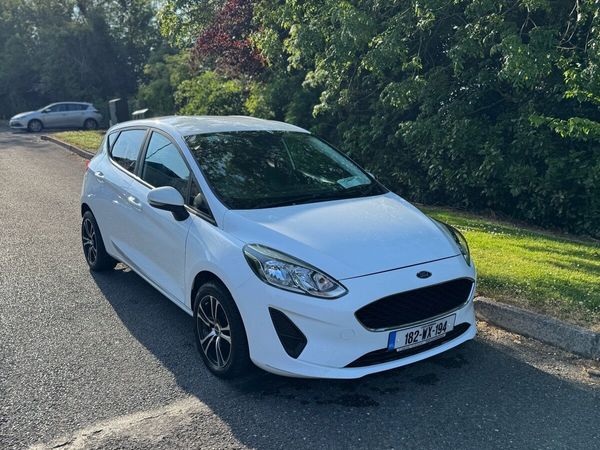 Ford Fiesta Hatchback, Petrol, 2018, White