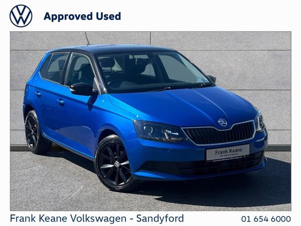 Skoda Fabia Hatchback, Petrol, 2017, Blue