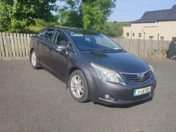 Toyota Avensis Saloon, Diesel, 2011, Grey