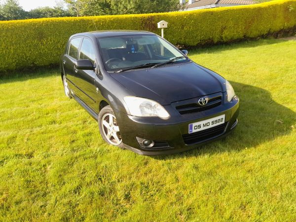 Toyota Corolla Hatchback, Petrol, 2005, Black