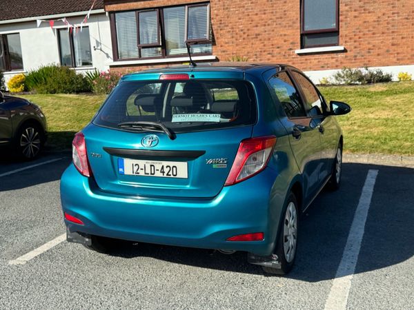 Toyota Yaris Hatchback, Petrol, 2012, Green