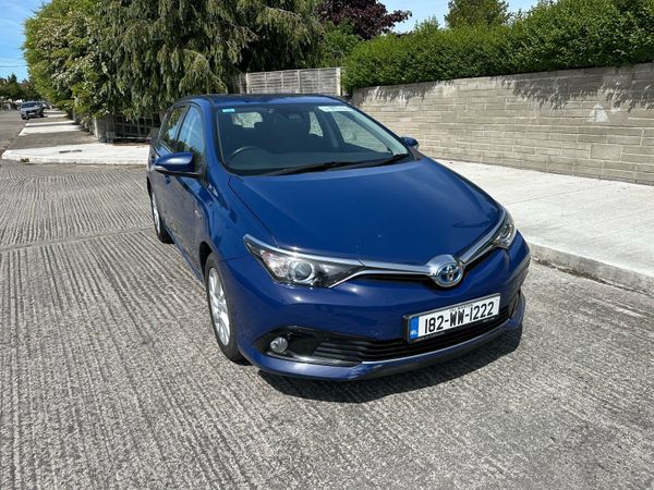 Toyota Auris Hatchback, Petrol Hybrid, 2018, Blue