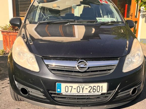 Opel Corsa Hatchback, Petrol, 2007, Black