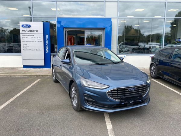 Ford Focus Hatchback, Diesel, 2025, Blue