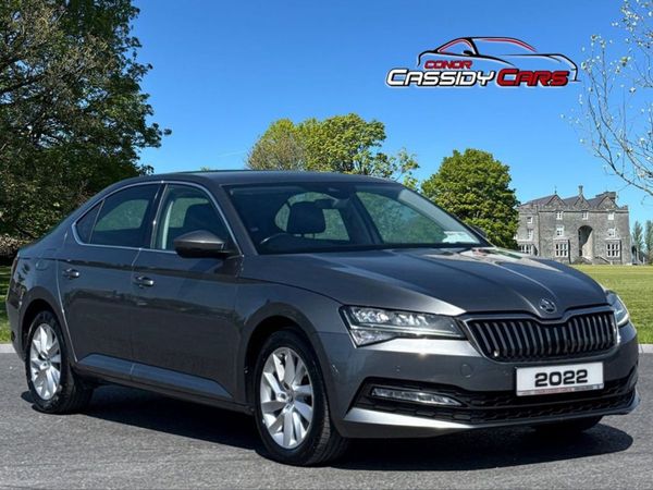 Skoda Superb Hatchback, Diesel, 2022, Grey