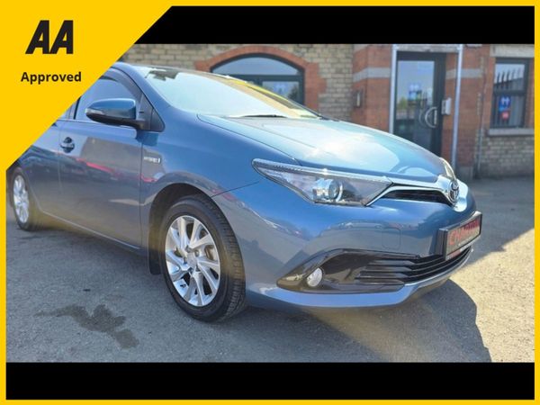 Toyota Auris Hatchback, Petrol Hybrid, 2016, Blue