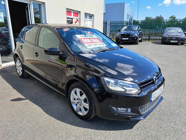 Volkswagen Polo Hatchback, Petrol, 2013, Black