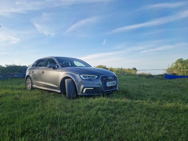 Audi A3 Hatchback, Petrol Plug-in Hybrid, 2017, Grey