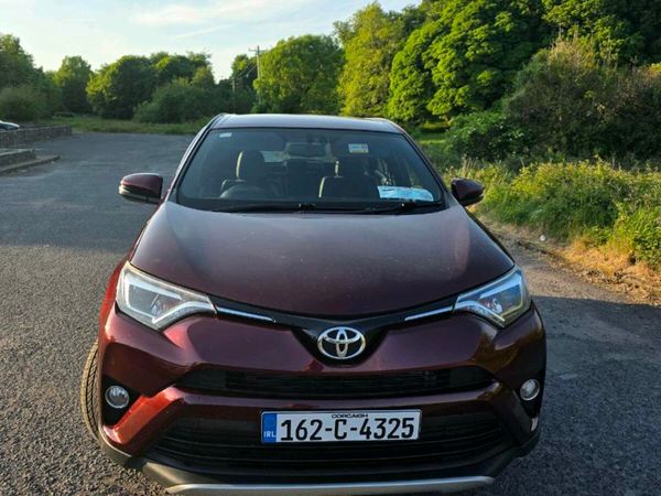 Toyota RAV4 SUV, Diesel, 2016, Red