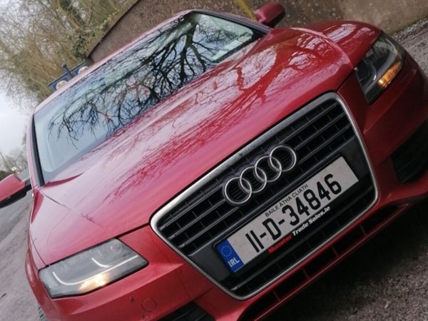 Audi A4 Saloon, Diesel, 2011, Red