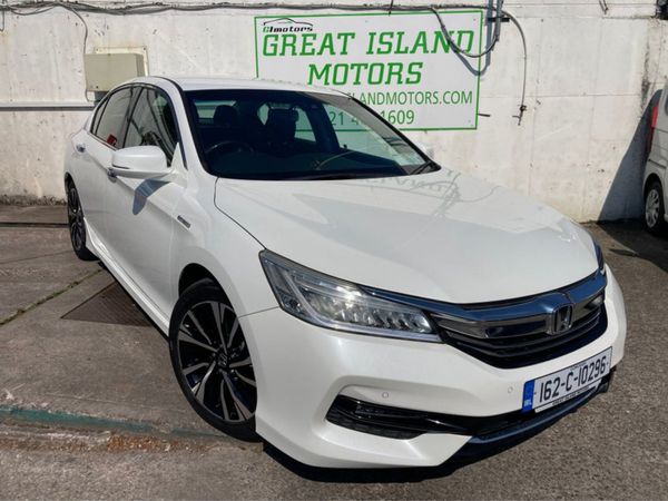 Honda Accord Saloon, Petrol Hybrid, 2016, White