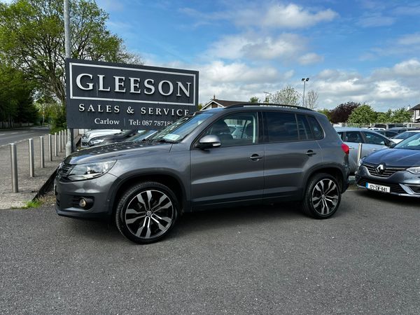 Volkswagen Tiguan SUV, Diesel, 2013, Grey