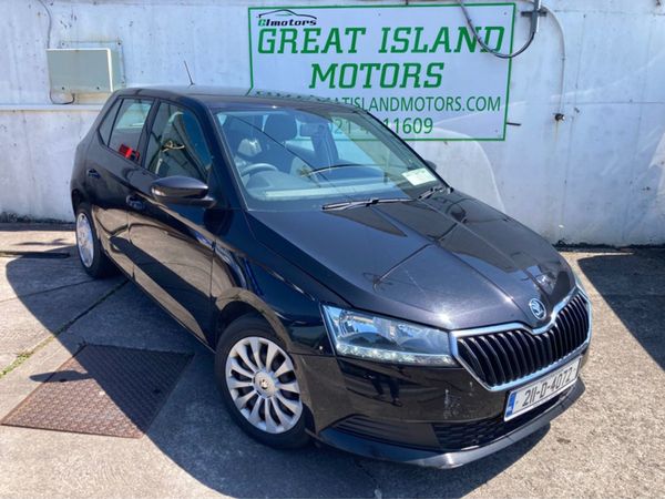 Skoda Fabia Hatchback, Petrol, 2021, Black