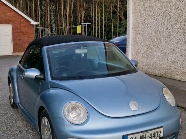 Volkswagen Beetle Convertible, Petrol, 2004, Blue