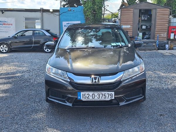 Honda Grace Saloon, Petrol, 2015, Brown