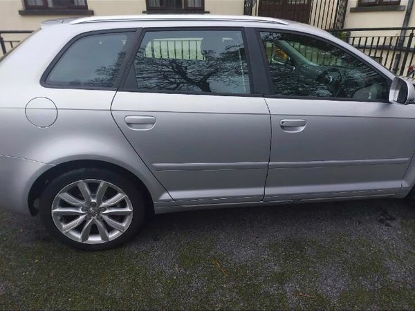 Audi A3 Hatchback, Diesel, 2010, Silver
