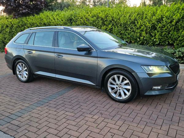 Skoda Superb Estate, Diesel, 2019, Grey