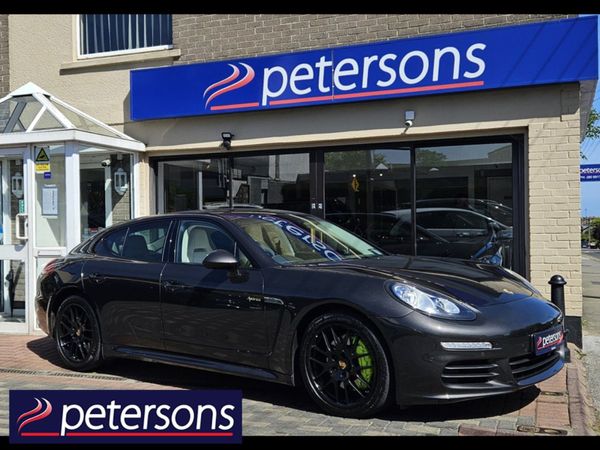 Porsche Panamera Hatchback, Petrol Plug-in Hybrid, 2016, Grey