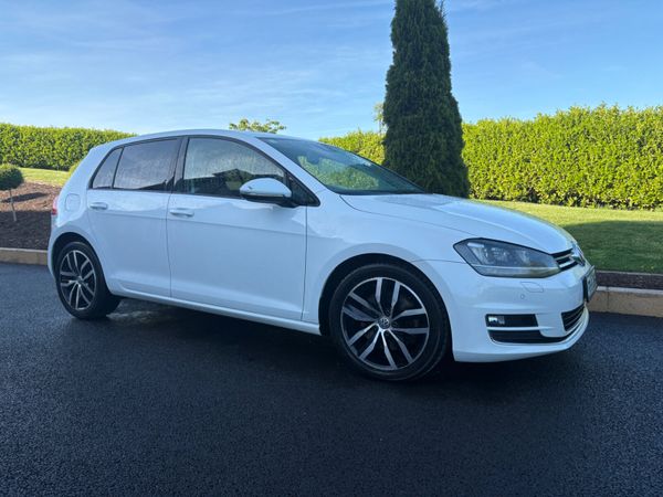 Volkswagen Golf Hatchback, Petrol, 2013, White