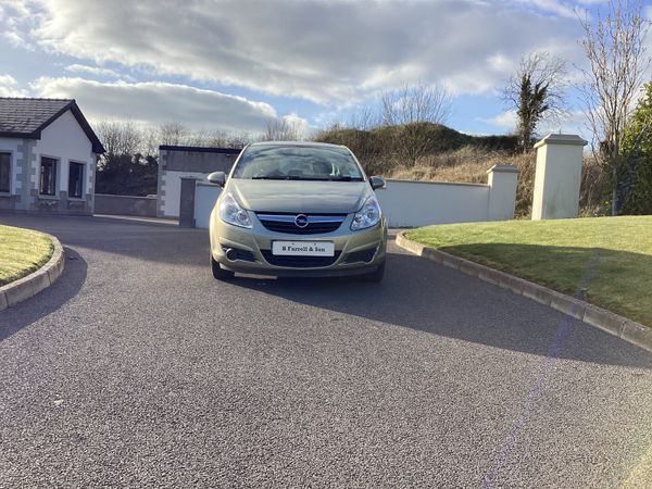 Opel Corsa Hatchback, Petrol, 2007, Silver