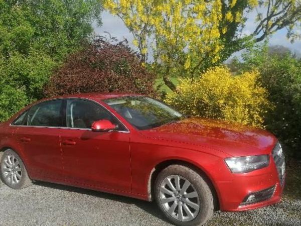 Audi A4 Saloon, Diesel, 2015, Red