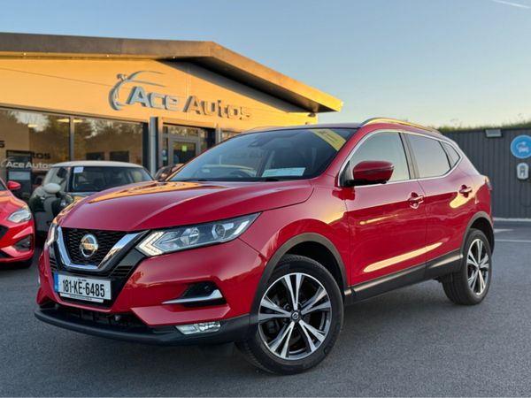 Nissan Qashqai SUV, Diesel, 2018, Red