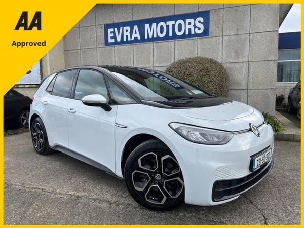 Volkswagen ID.3 Hatchback, Electric, 2022, White