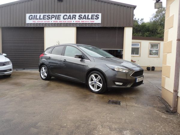 Ford Focus Hatchback, Diesel, 2015, Grey