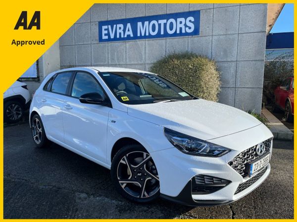 Hyundai i30 Hatchback, Petrol, 2023, White