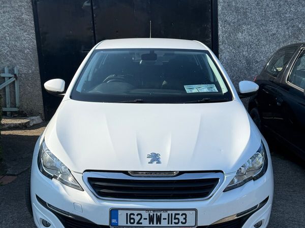 Peugeot 308 Hatchback, Diesel, 2016, White