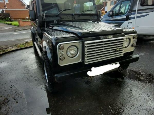 Land Rover Defender Pick Up, Diesel, 2005, Black