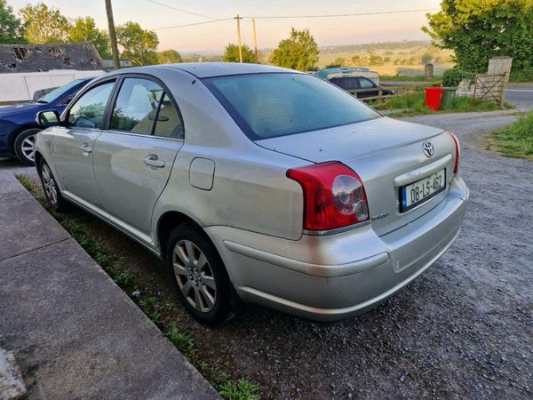 Toyota Avensis Saloon, Diesel, 2008, Silver