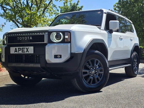 Toyota Land Cruiser , Petrol, 2025, White