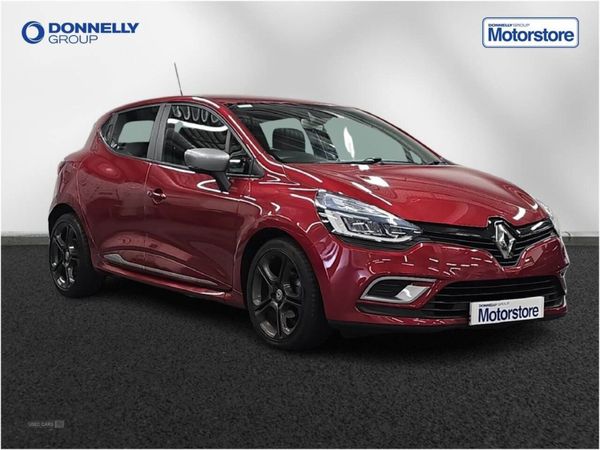 Renault Clio , Diesel, 2019, Red