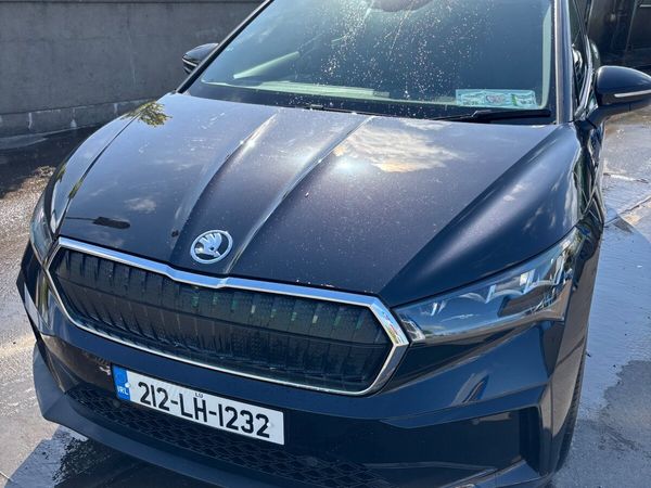 Skoda Enyaq Estate, Electric, 2021, Black