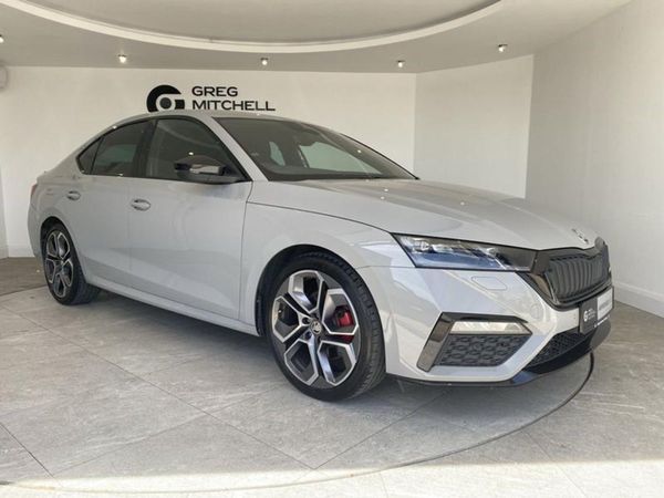 Skoda Octavia Hatchback, Diesel, 2021, Grey