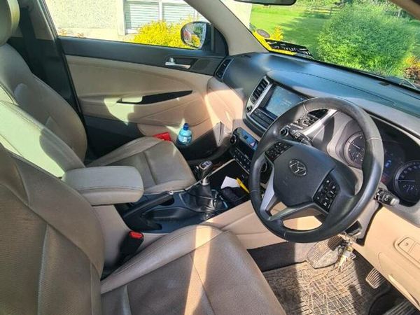Hyundai Tucson SUV, Diesel, 2016, Grey