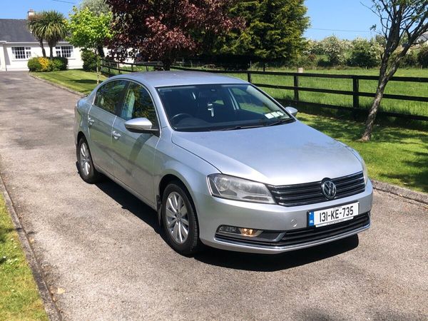 Volkswagen Passat Saloon, Diesel, 2013, Silver