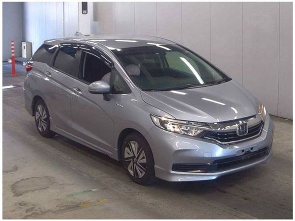 Honda Shuttle Estate, Hybrid, 2021, Silver