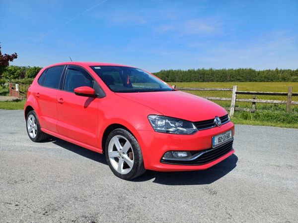 Volkswagen Polo Hatchback, Diesel, 2015, Red